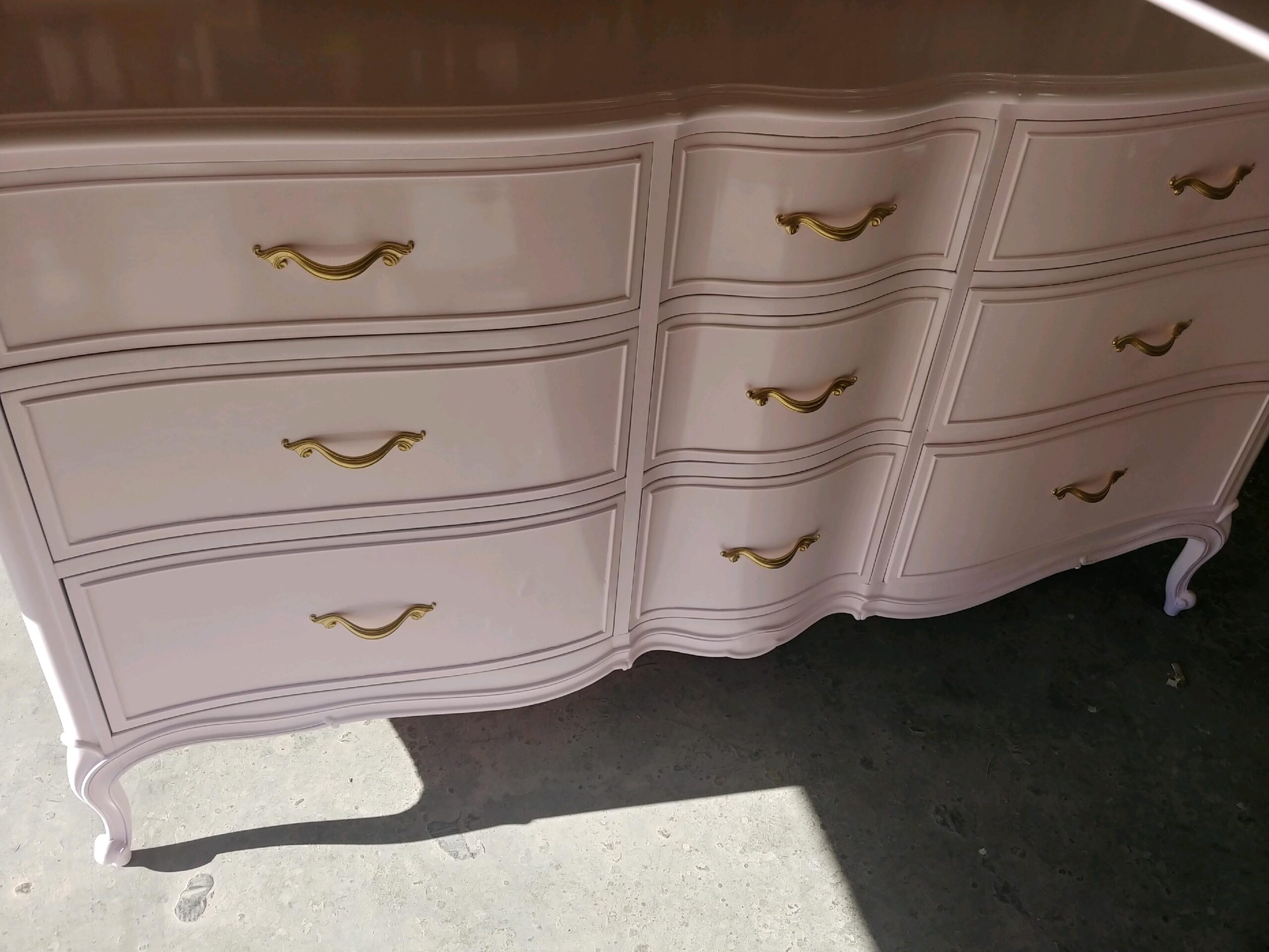 French provincial dresser in blush finish detail